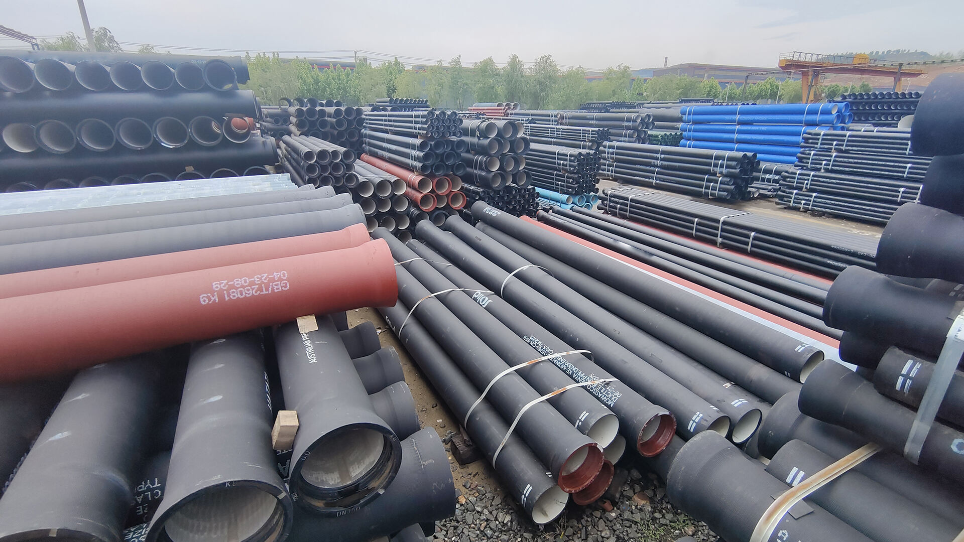 ア*リ様 鋳鉄製プランターC ア*リ様 鋳鉄製プランターC 鋳鉄製プランターC